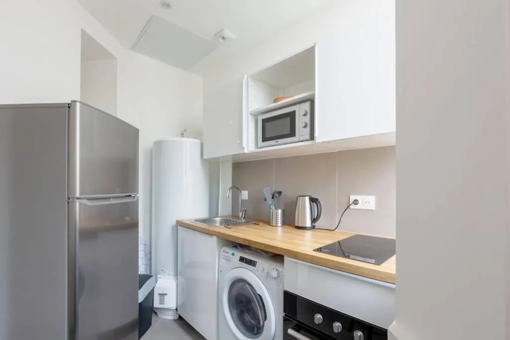 Διαμέρισμα La Chambre Liberte 2, Sdb Privative Et Tv, Cuisine Salon Partages, Confort Et Hypercentre Μπρεστ